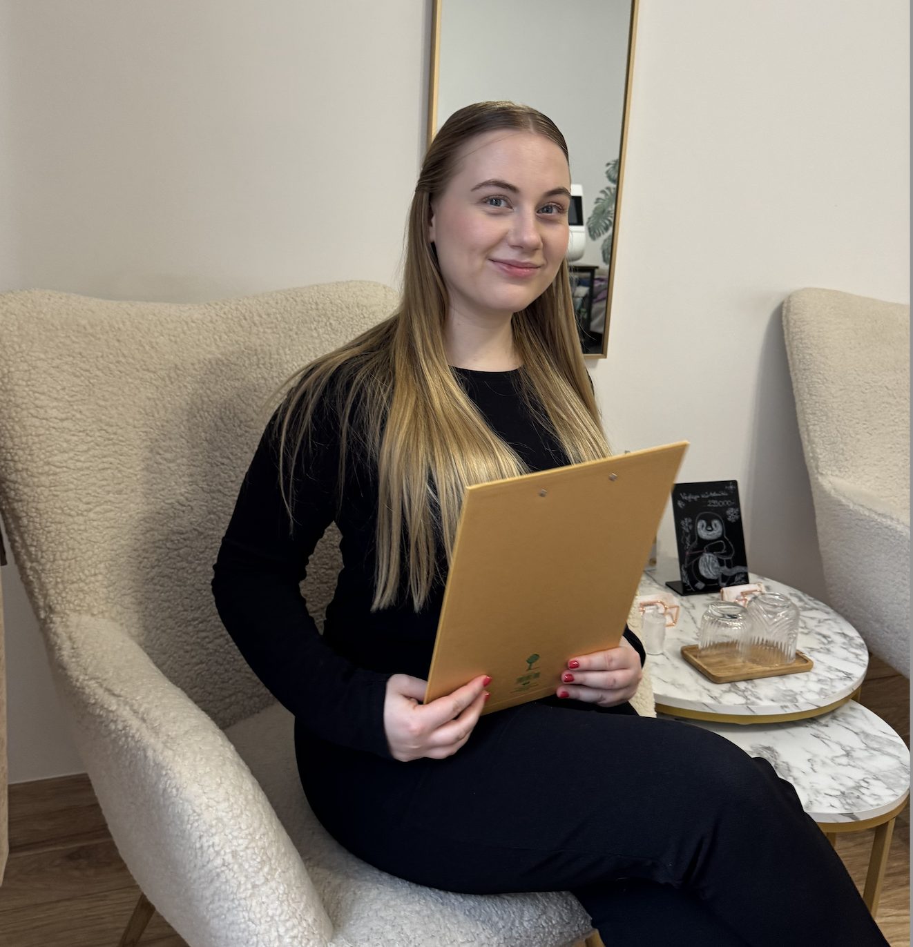 Kira — Be U Beauty arckezelő és lézer specialista